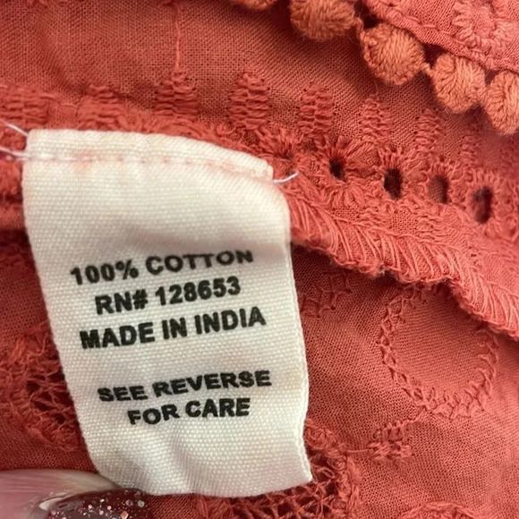 Joie Women’s Medium Hollow Out Sleeveless Embroidered Crocheted V Neck Top - Picture 7 of 8